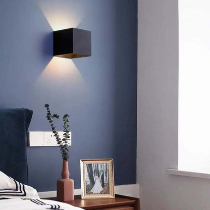 LumièreModerne™ – Applique Murale LED Étanche en Aluminium