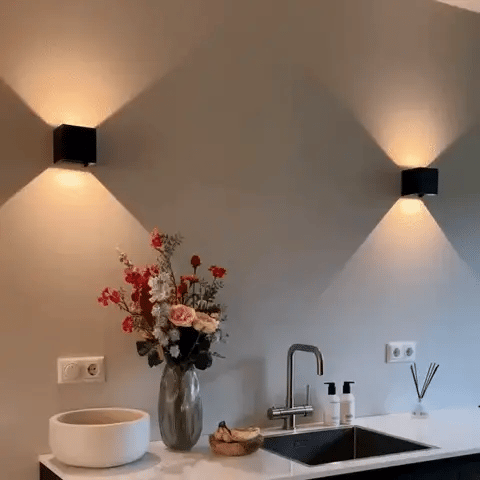 LumièreModerne™ – Applique Murale LED Étanche en Aluminium