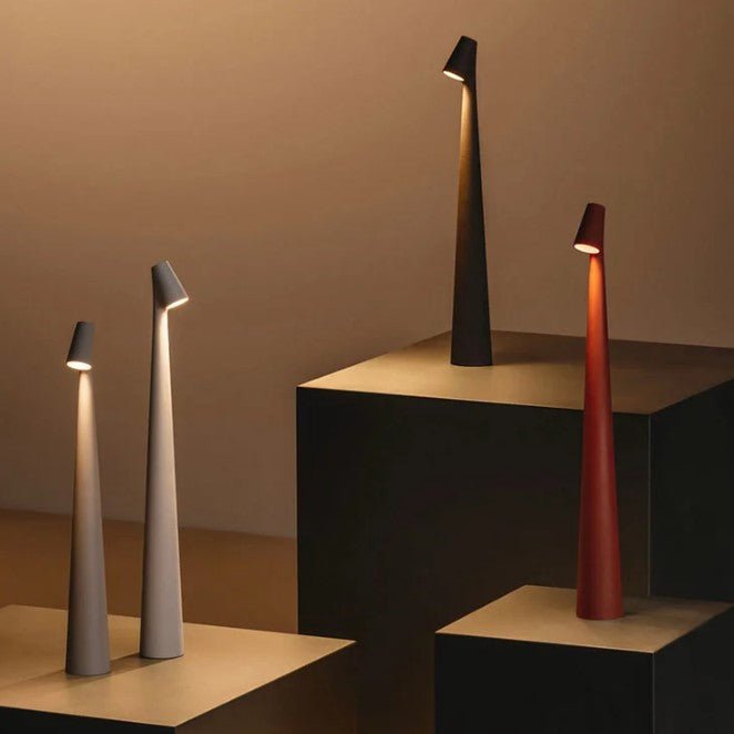 LuminaVista™ – Lampe de Table Rechargeable Élégante Sans Fil