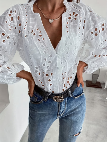 LuneaBrodée™ – Chemise Femme Longue Manche Brodée & Décontractée