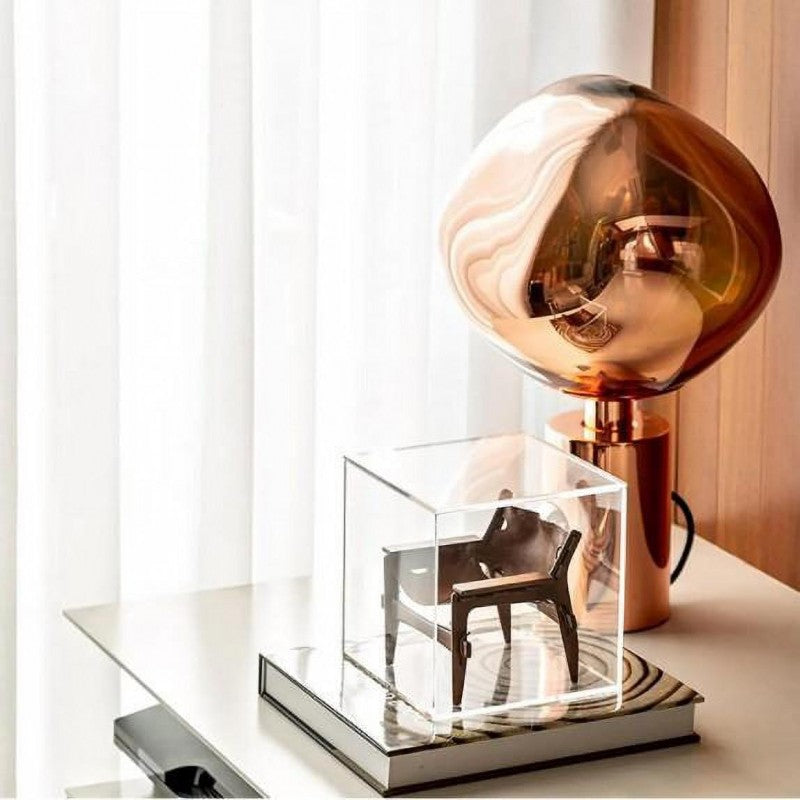Lustrava™ – Lampe de Table Design Métal et PVC Élégante