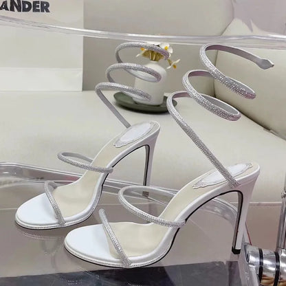 LuxeTwist™ – Sandales Femme Élégantes en Cuir avec Cristaux Scintillants