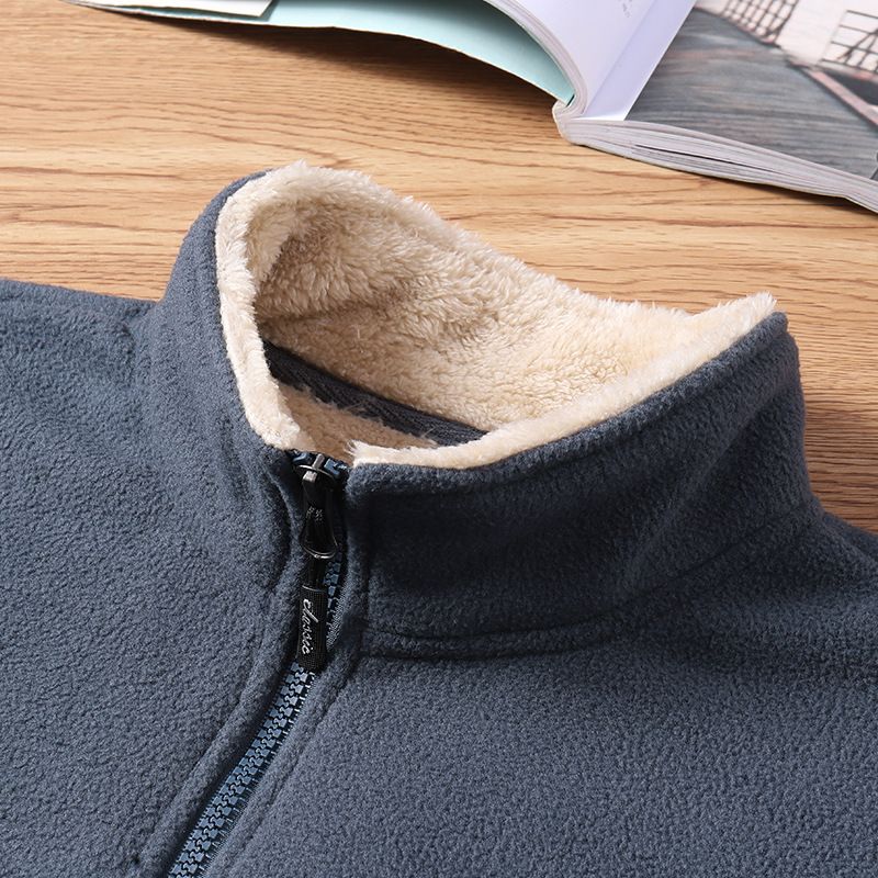 Vestiaire Homme Vêtement Outdoor Isolé et Imperméable