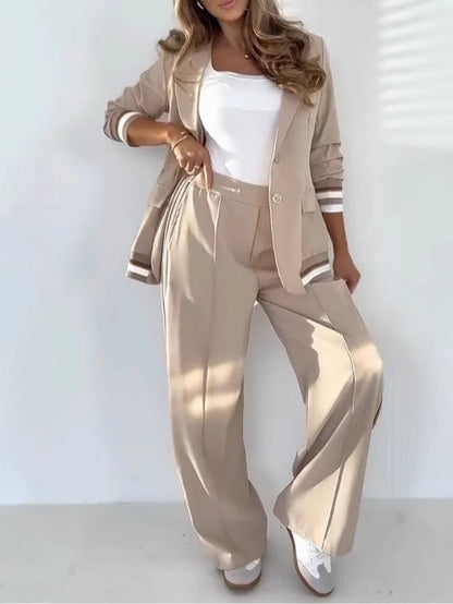 Costume femme élégant deux pièces avec blazer et pantalon large - BerlinGlamour