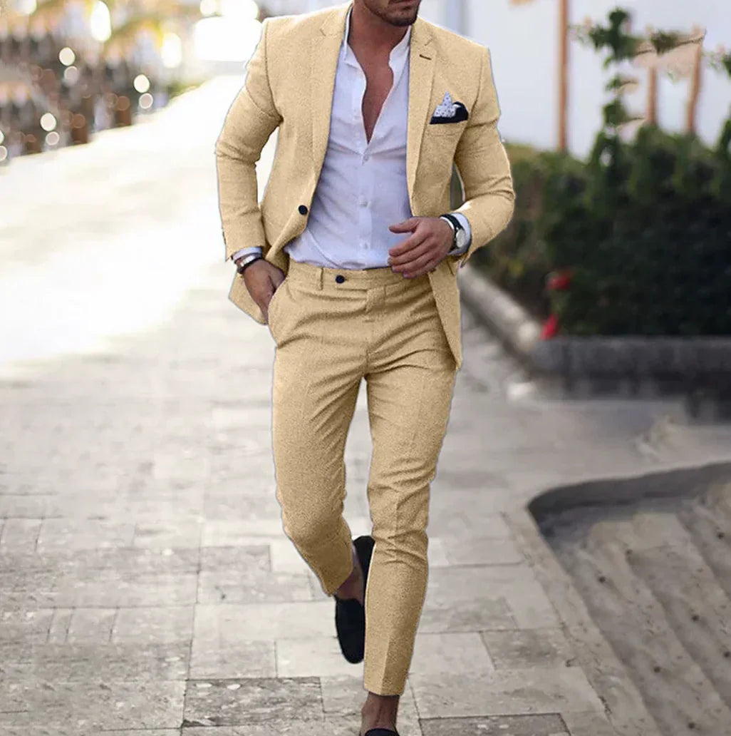 Costume Mariage Homme Classique et Raffiné