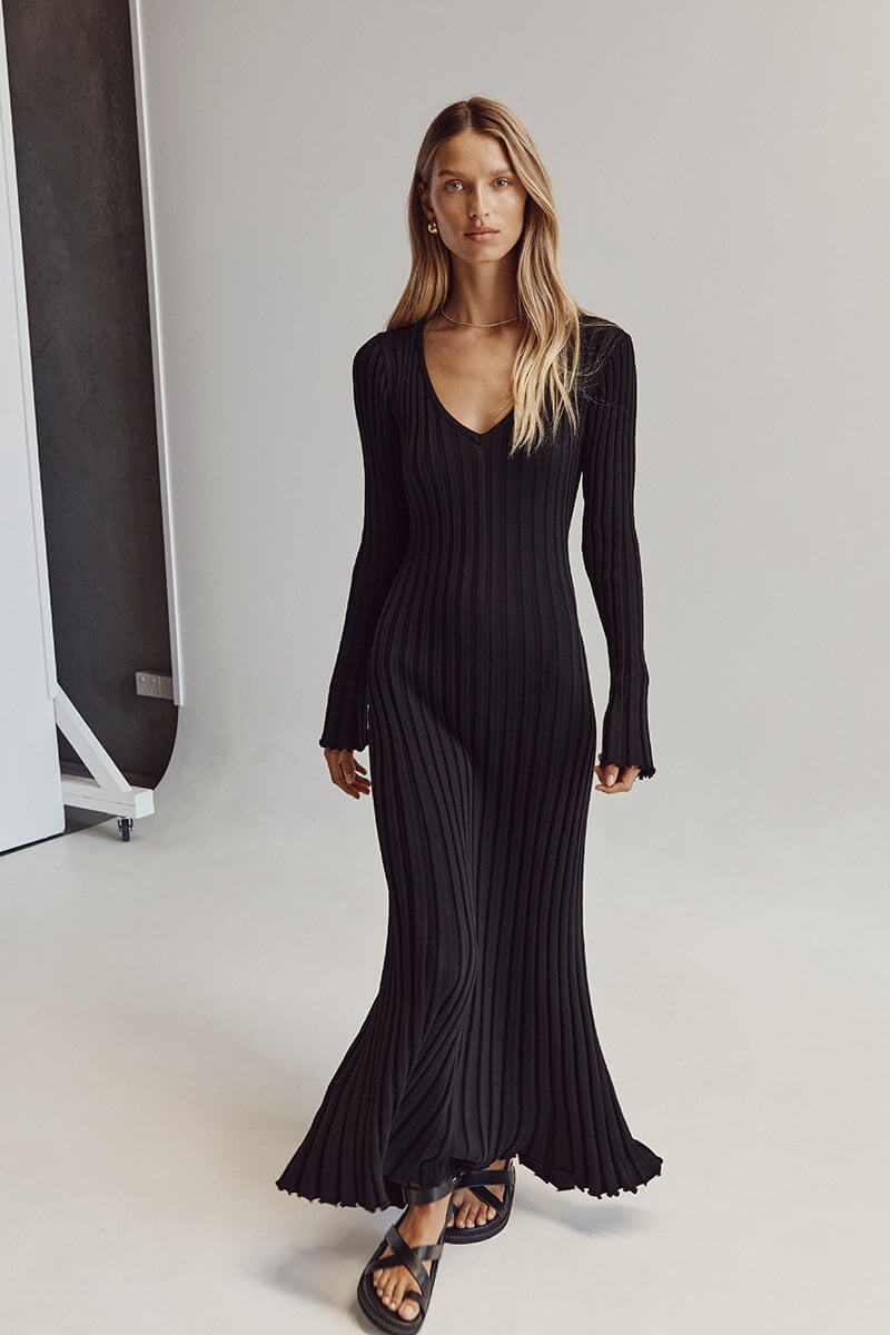 Robe Femme Élégante Col V en Maille Douce