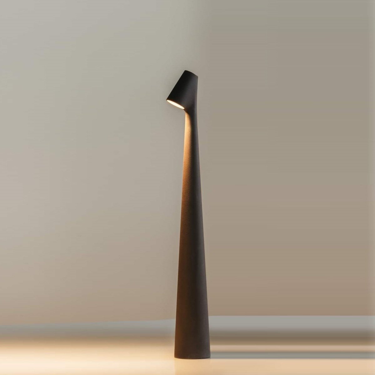 Lampe LED Sans Fil Aluminium Design Rechargeable Autonomie Longue