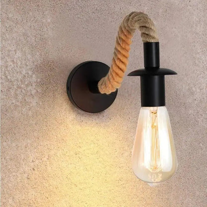 Minora™ – Applique Murale LED Noire Design Original Lumière Chaude