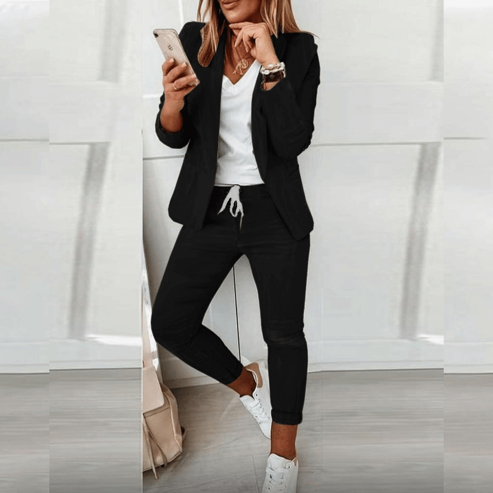 Costume Femme Tailleur Chic et Élégant