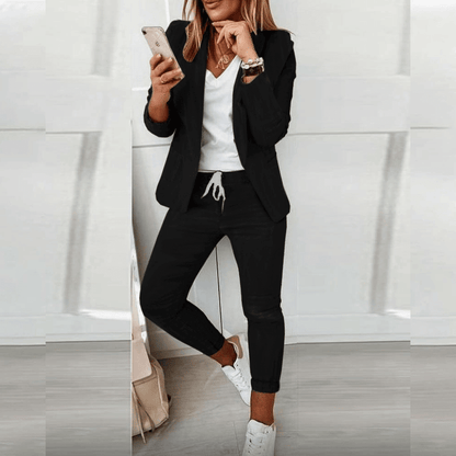 Costume Femme Tailleur Chic et Élégant