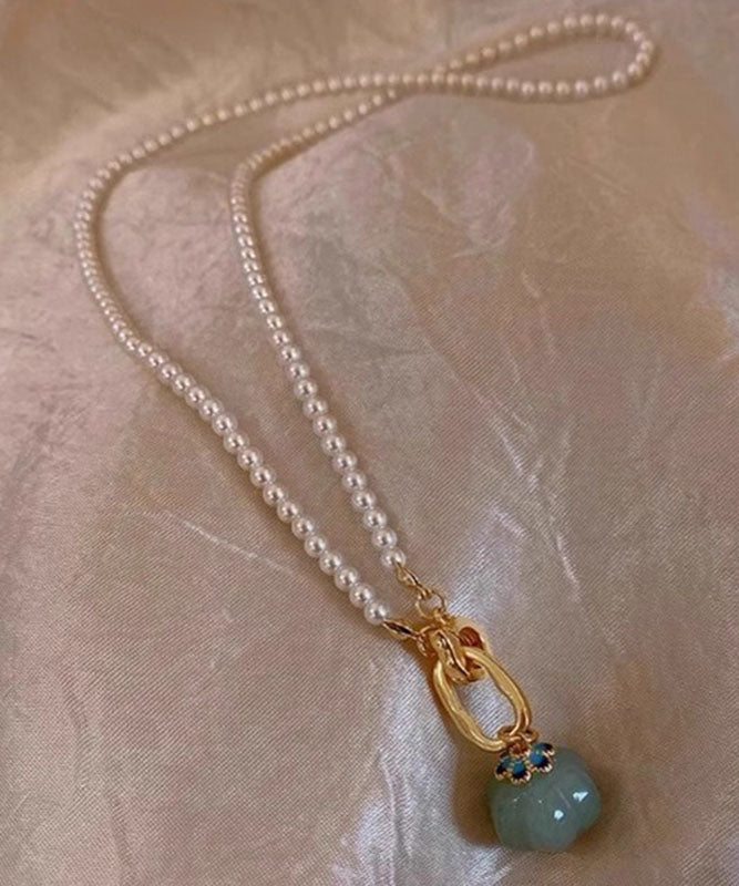 Elegant Silver Pendant Necklace with Green Jade Stone - EasyApparels