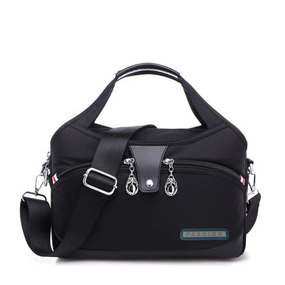 Sac à dos femme avec poche fermée et serrure de sécurité