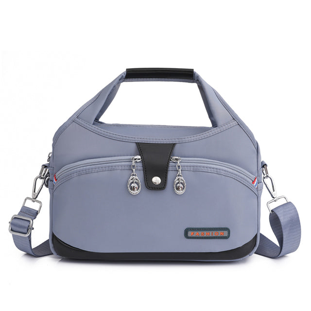 Sac à dos femme avec poche fermée et serrure de sécurité