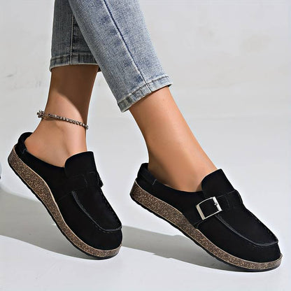 Sabots en Cuir Noir pour Femmes Élégants