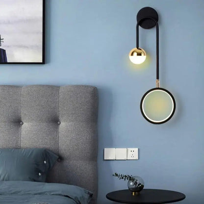 Nolaéa™ – Applique Murale Moderne LED Noire avec Lumière Réglable