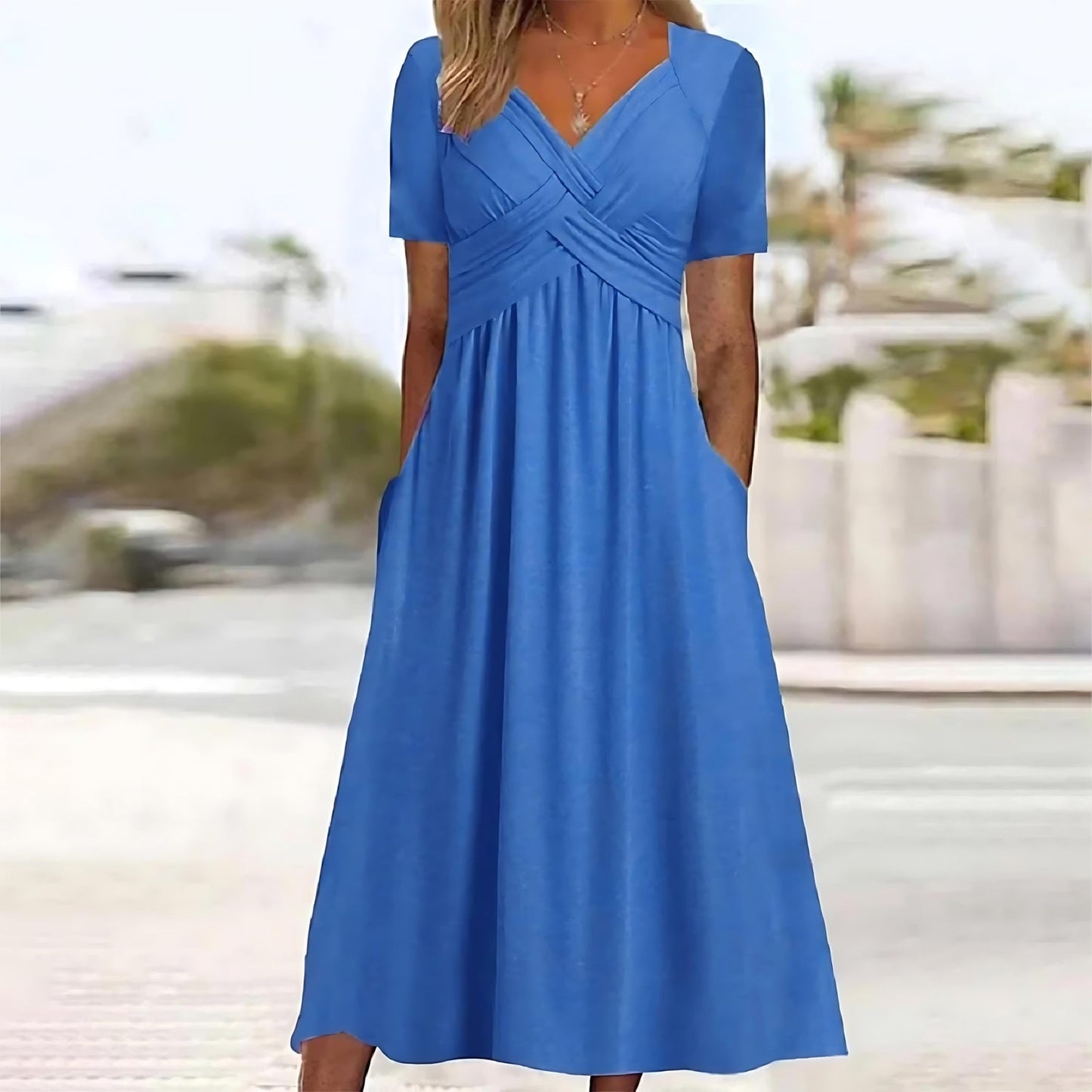 Robe Été Décolleté en V Féminine et Chique