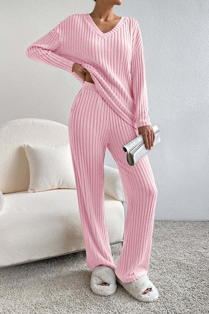 Ensemble Femme Tricot Élégant VDécolleté et Détente