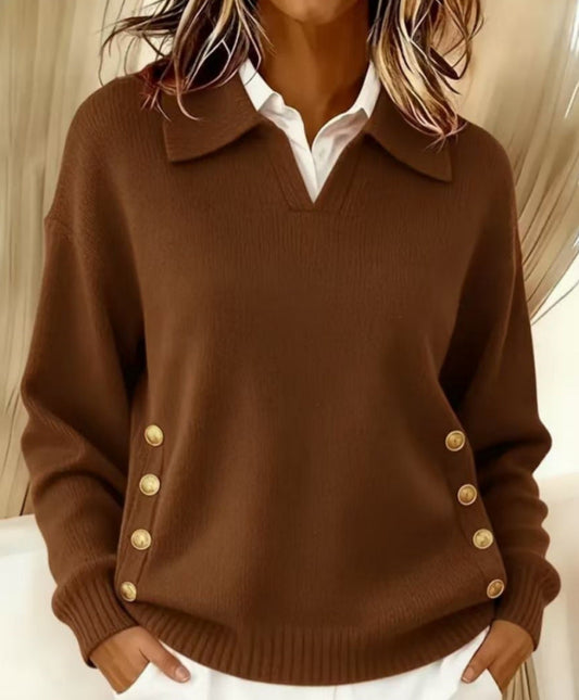 Pull Col V Boutons Dorés Coupe Ajustée