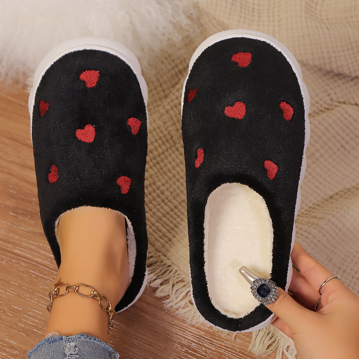 Chaussons Femmes Chauffants en Peluche Rouge