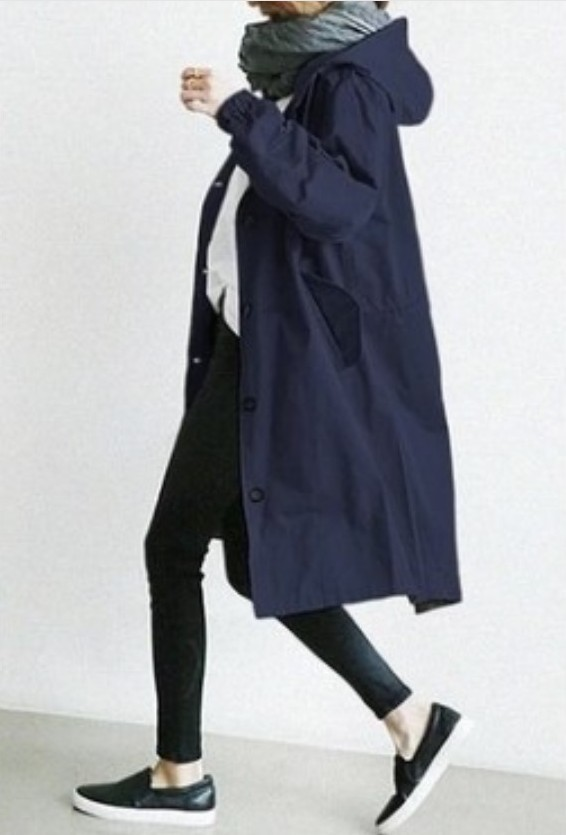 Manteau Femme Long à Boutons Élégant