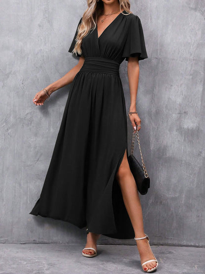Robe Soirée Noire Élégante Col en V