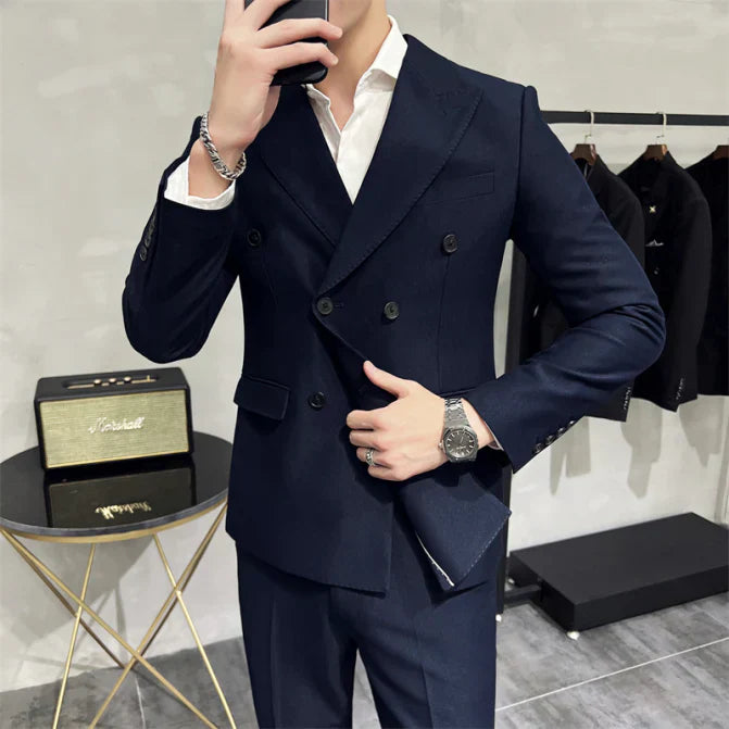 Costume Mariage Classique pour Homme Élégant