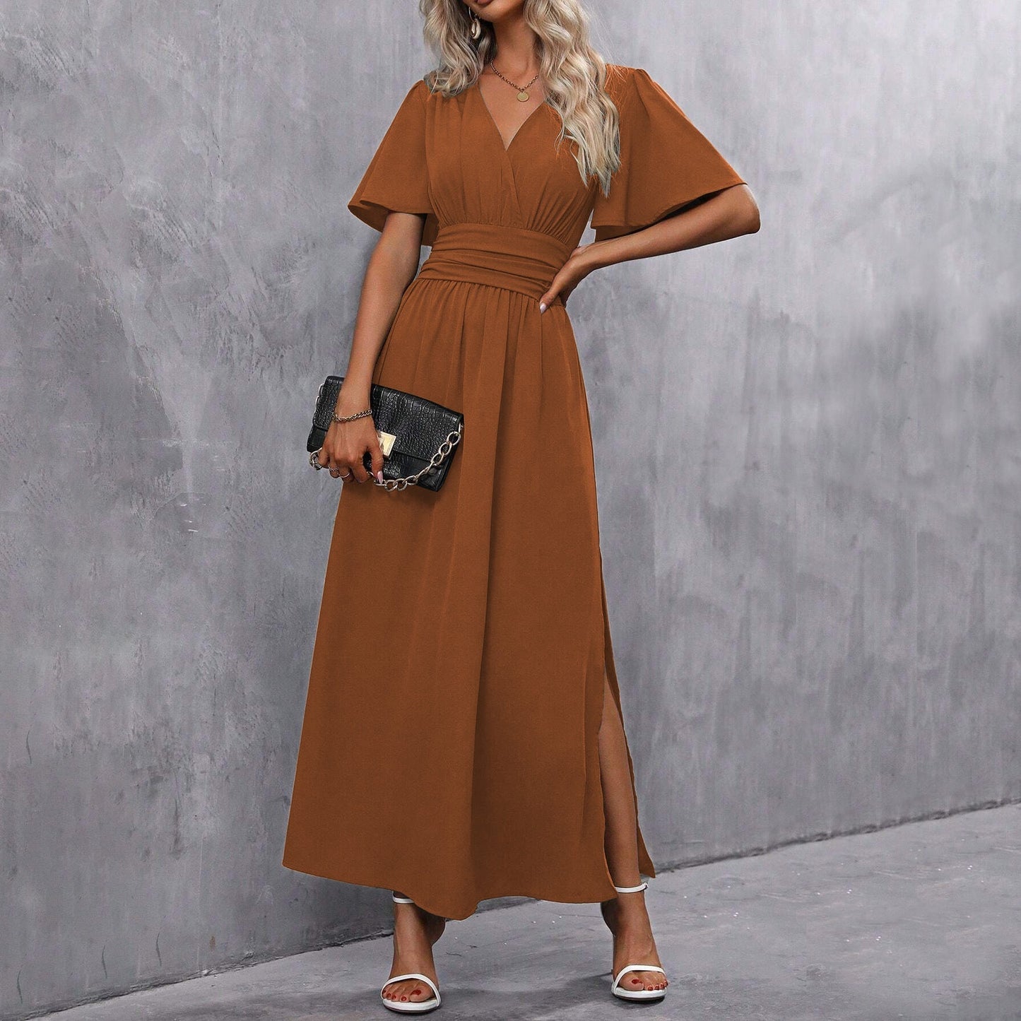 Robe Soirée Noire Élégante Col en V