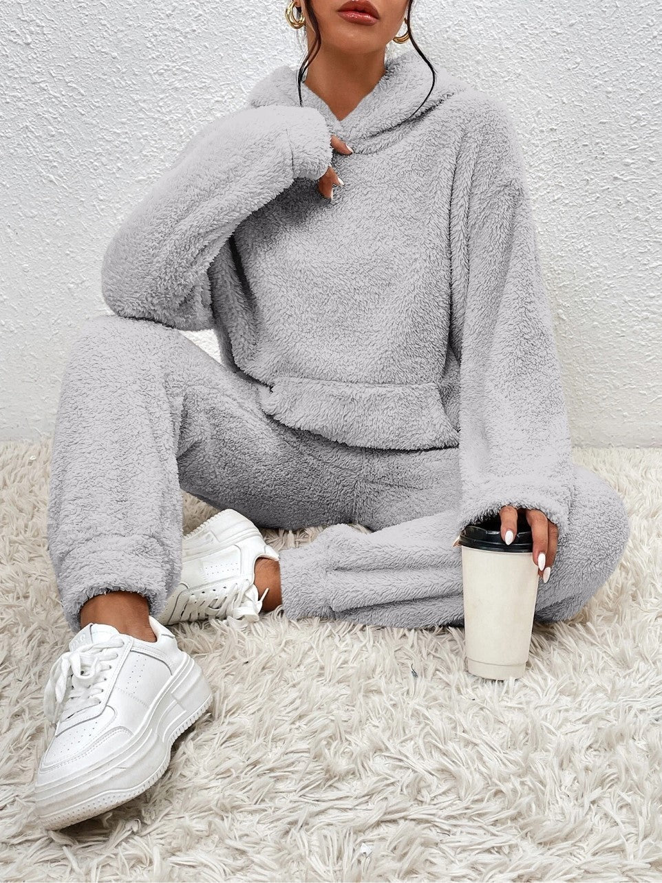 Survêtement Femme Chaud et Confortable avec Capuche - PanierRoyale