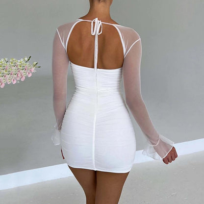Robe femme courte élégante en dentelle avec manches fines