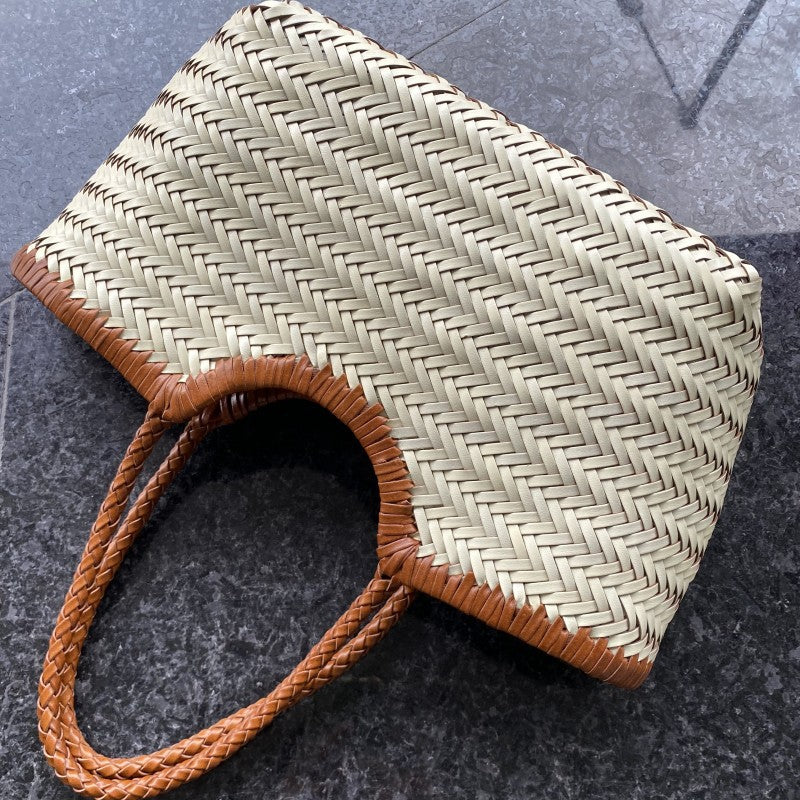Sac à main en cuir tressé rustique et élégant