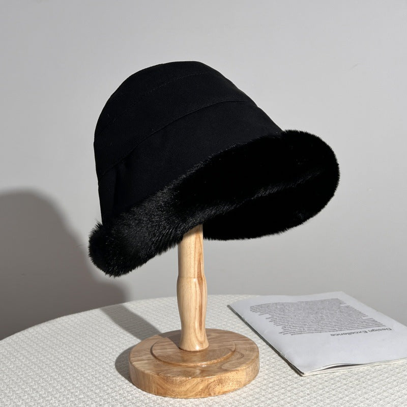 Chapeau Femme Élégant Noir Fourré