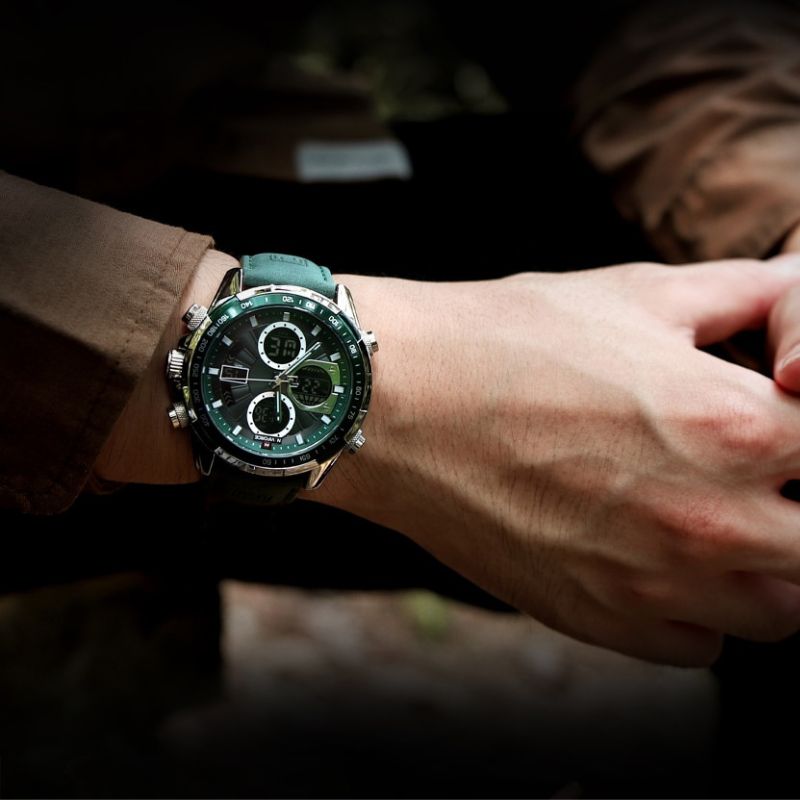 Montre Homme Marine Élégante et Résistante