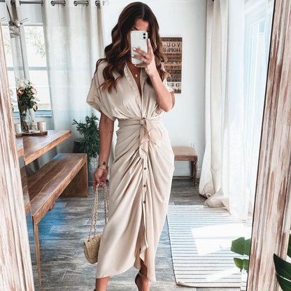 Robe de Soirée Élégante en Soie - Longue et Féminine avec Décolleté Plongeant - PanierRoyale