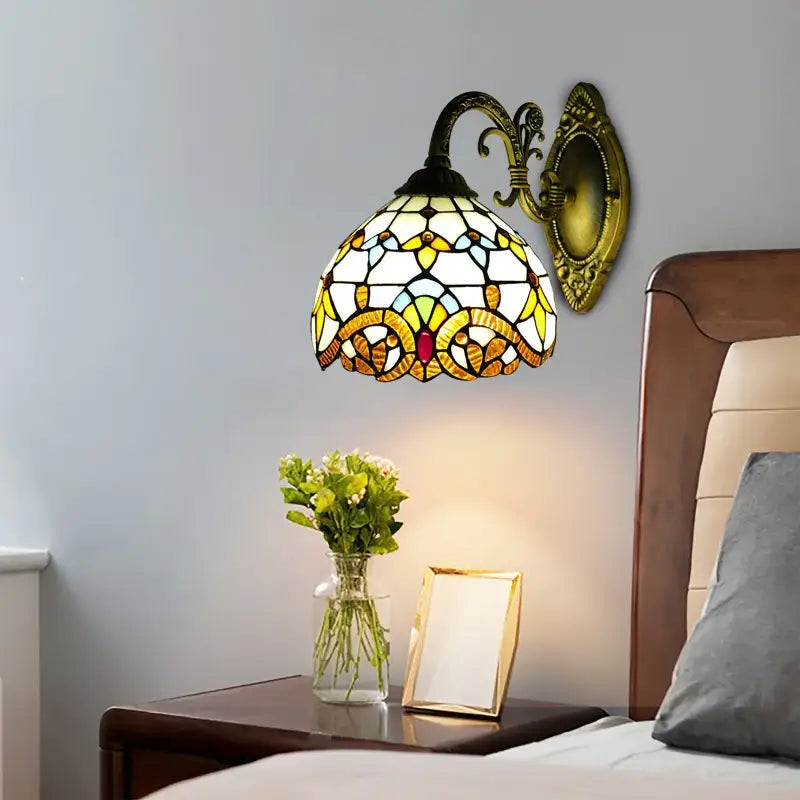 Patiora™ – Applique Murale Vintage Design en Verre et Métal