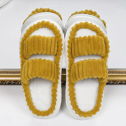 Peluchéo - Pantoufles à double sangle en peluche