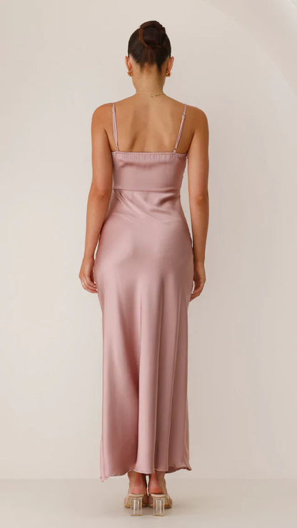 Robe de Soirée Satin Longue avec Fente, Féminine et Élégante