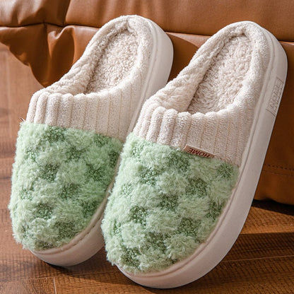 Pantoufles Chaudes et Confortables à Carreaux