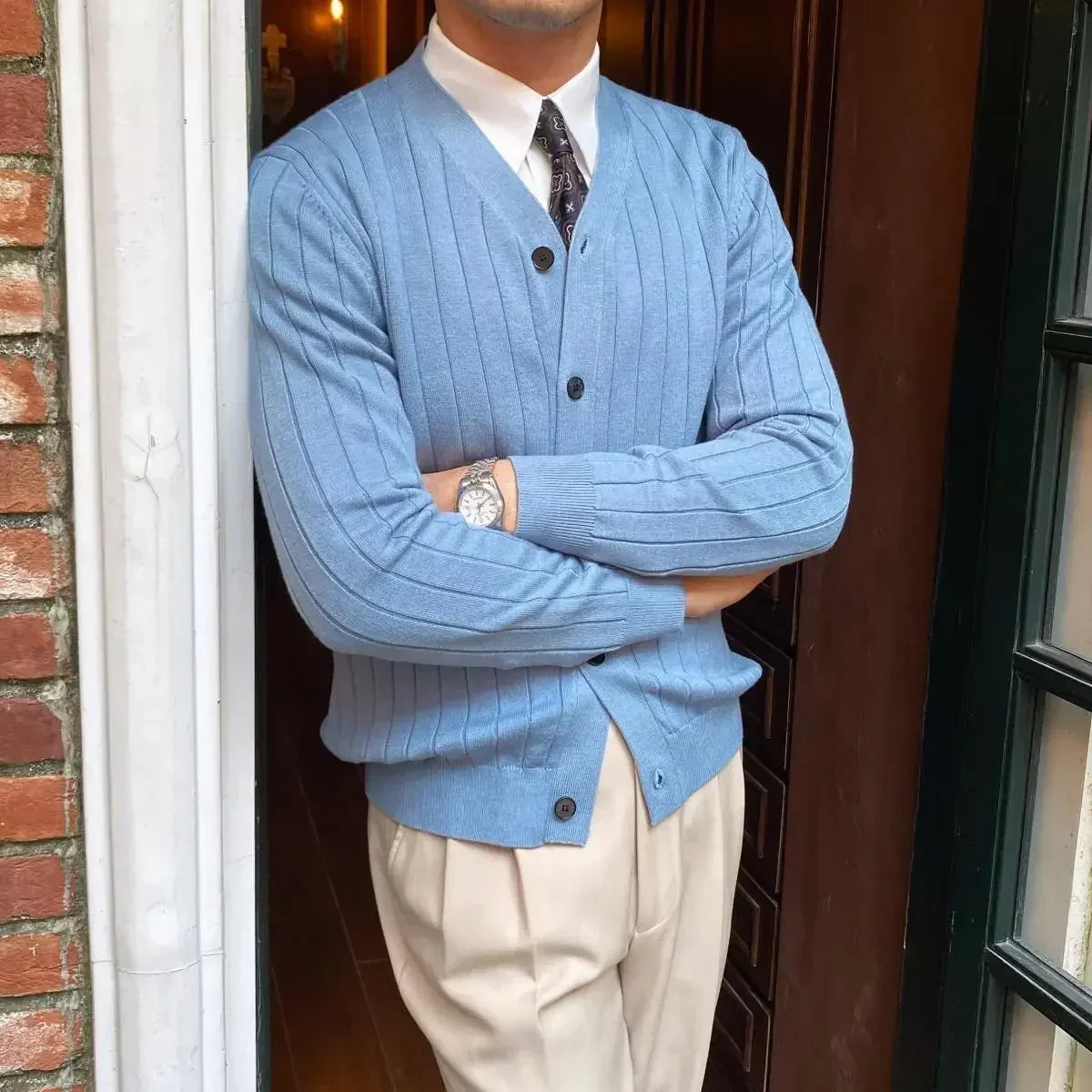 Pull Blanc V pour Homme Élégant et Confortable