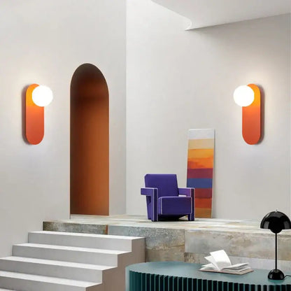 Rangora™ – Applique Murale LED Orange & Noire Moderne avec Globe en Verre