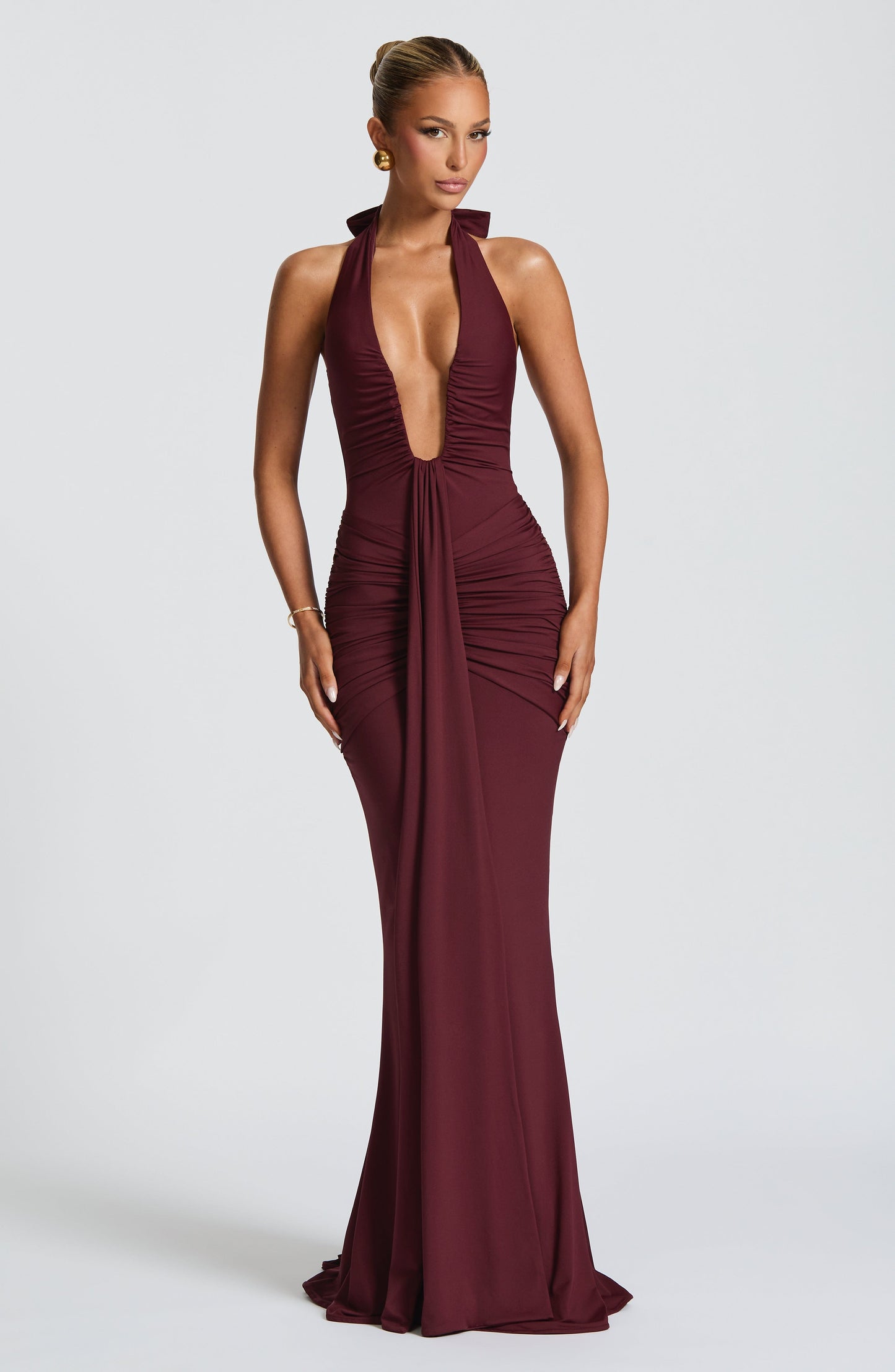 Robe Été Longue Féminine en Midi pour Femme avec Style Élégant