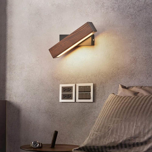 RotoWood™ – Applique Murale Design en Bois avec Éclairage Orientable