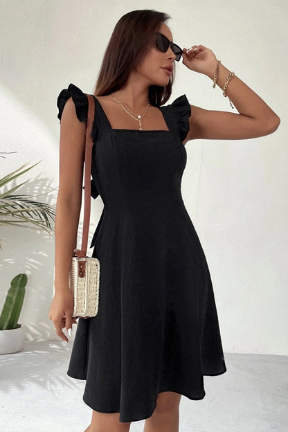 Robe Été Courte Décolletée avec Volants et Dos Nu