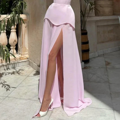 Robe de Mariage Chic avec Découpe en Cœur pour Invitées