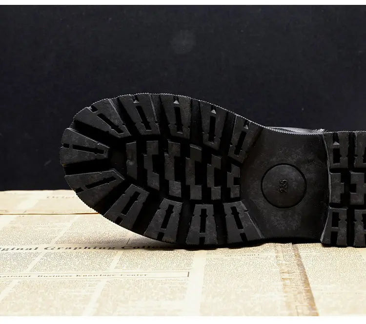 Winterstiefel aus schwarzem Leder - Delphine Zendoo.de