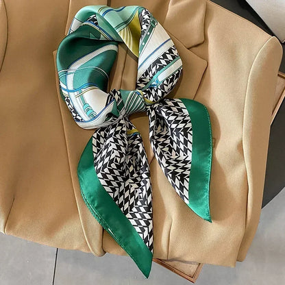 Foulard Carré Femme Satin Imprimé Multi-usage