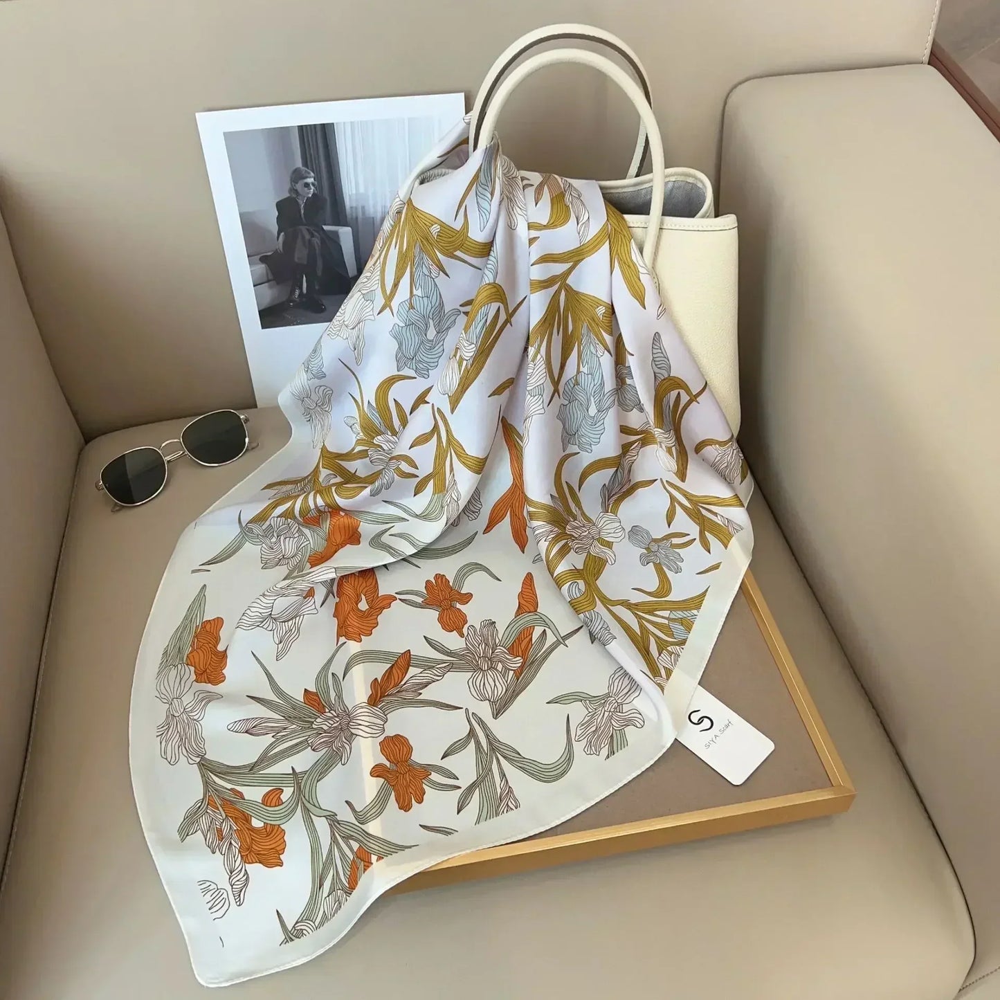 Foulard Carré Femme Satin Imprimé Multi-usage