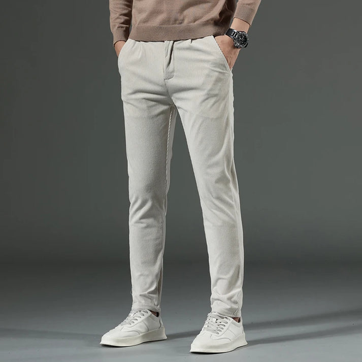 Pantalon Chino Beige Moderne pour Homme - BerlinGlamour