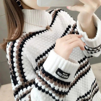 Pull Femme Col Montant Doux et Chic pour Hiver