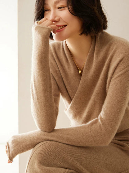Pull femme élégant en maille avec col montant