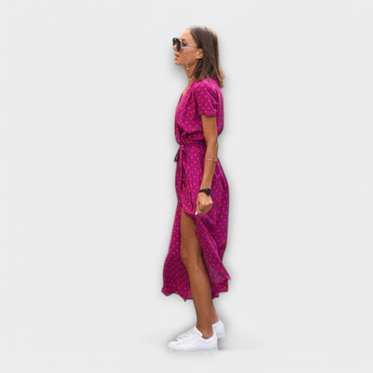 Robe Féminine Décontractée avec Col en V et Ceinture